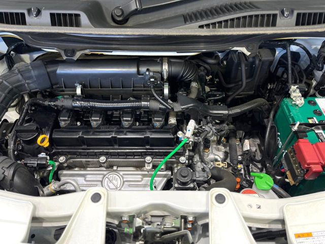 親切・丁寧な専門メカニックスタッフが応対!・車検・点検整備・事故等の修理などアフターサービスも安心。お車のカスタマイズもネクステージのサービススタッフまでご相談ください!