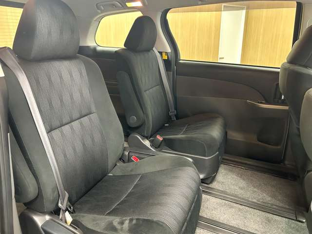 TRENOS�ɂ͑����A�Ԏ�l�X�ȍ݌ɂ��������܂��B�����Ƃ��C�ɓ���̈��ɏo���͂��ł���