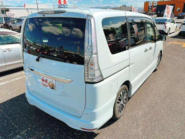 お車のご購入からオイル交換・整備・車検・任意保険・修理・鈑金何でもお任せ下さい!親切・丁寧にご対応致します♪