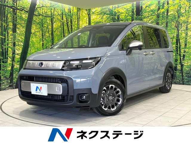 フリード(ホンダ) 1.5 e:HEV クロスター 中古車画像