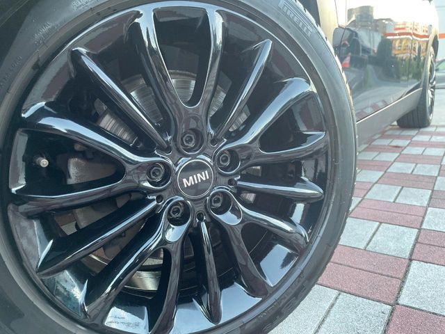 ������18�C���`�A���~�z�C�[��:�A���ԂȂ�ł͂̑�z����������x����z�C�[���Ƒ����ł�!���{�Ԃ̑���Ɋ���Ă�����ɂ����Б̊����Ē��������قǁA�������x���ł܂Ƃ܂��Ă��܂�!