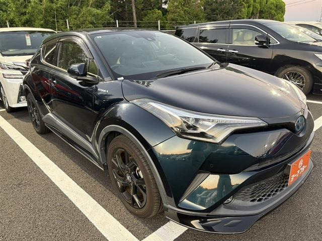 C-HR(トヨタ) ハイブリッド 1.8 G モード ネロ　禁煙車 純正ナビ フルセグTV バックカメラ 中古車画像
