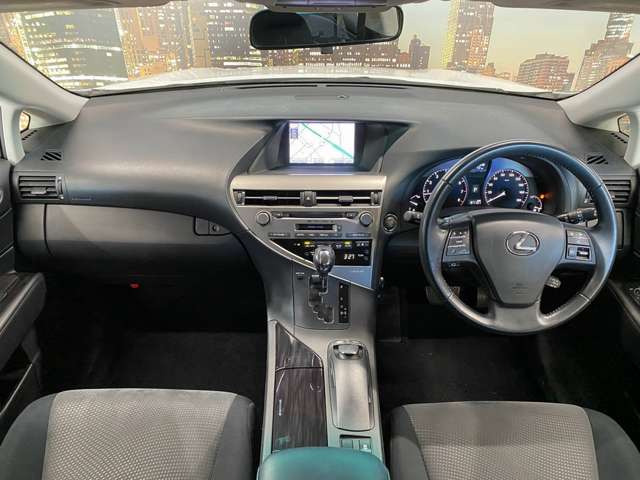 ���{�ےÎs��SUV�Ԃ��w���l�ł����i�x�œW�����Ă���ǎ����ÎԐ��X�ł��B�S�ԁA���̗��C�����Ȃ��̎ԗ�����Ŏ�舵��!�֐��n��ōł������ȉ��i���ŗǎ��Ԃ����񋟂ł���悤�w�߂Ă���܂��B