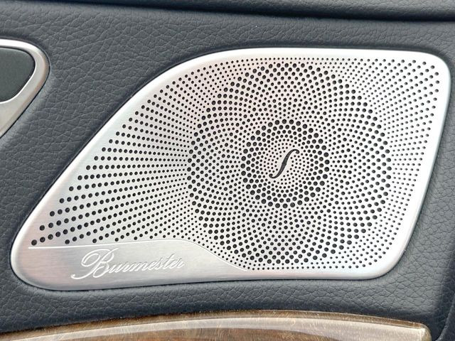 ��Burmester�T���E���h�V�X�e��:�n�C�G���h�I�[�f�B�I��僁�[�J�[����|����Ԑ�p�̃v���~�A���X�s�[�J�[�𑕔��B�����̃X�s�[�J�[����A���̗������܂ŕ����鍂�i���ȉ��y�����y���݂��������܂��B