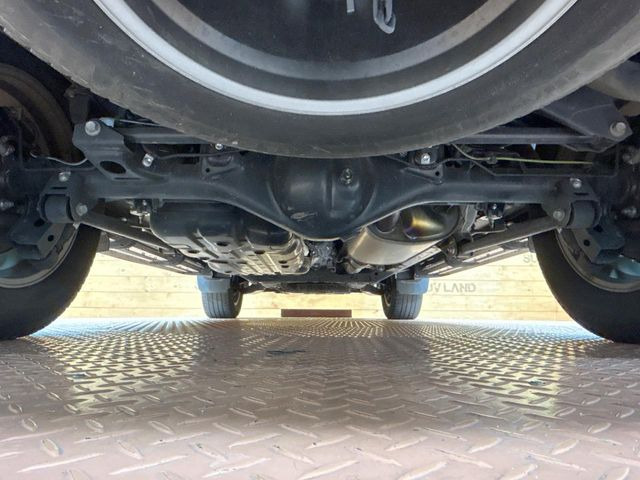 下回りがきれいなうちに、防錆加工の施工がオススメ。降雪地域はもちろん、沿岸部にお住いの方や、趣味でマリン・ウィンタースポーツをされる方にご好評いただいております。