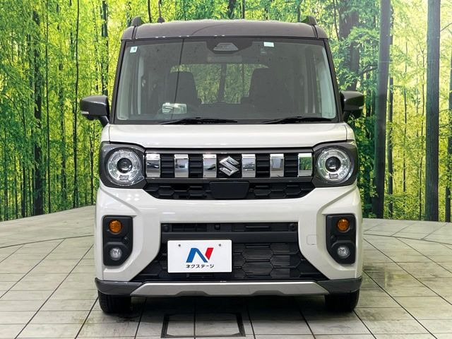 弊社では、全車『修復歴なし』のお車のみ取り扱っております。専任バイヤーによる厳選した仕入れの後、入庫後の車両チェックを行い、ネクステージが認定した高品質な中古車をご提供しております。