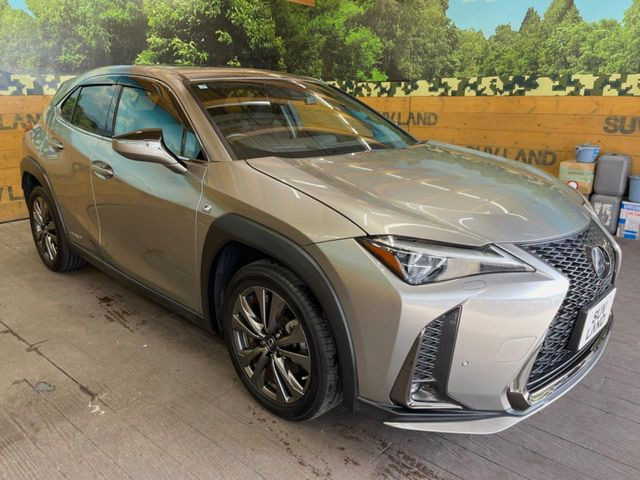 �������x�̃K���X�疌�ŝ����͂������A�㎿�ȃc���E����������B���O����_���J�����؂Ȉ��Ԃ�ی삵�A�F�����E�򉻂�h�~�B�u�e�X�v���b�V���R�[�g�v�A�u�e�v���~�b�T�R�[�g�v���炨�I�т��������܂��B