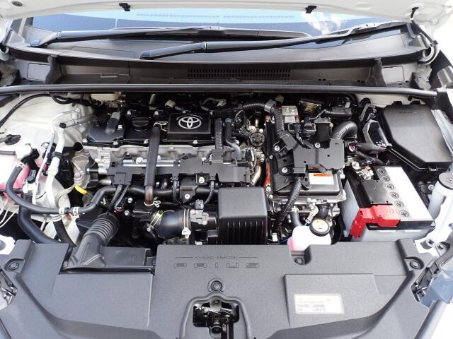 エンジンルームもきれいですよ。機関機構系も良好です。納車前に点検整備も行います。エンジンオイル・オイルフィルター等は交換致します。