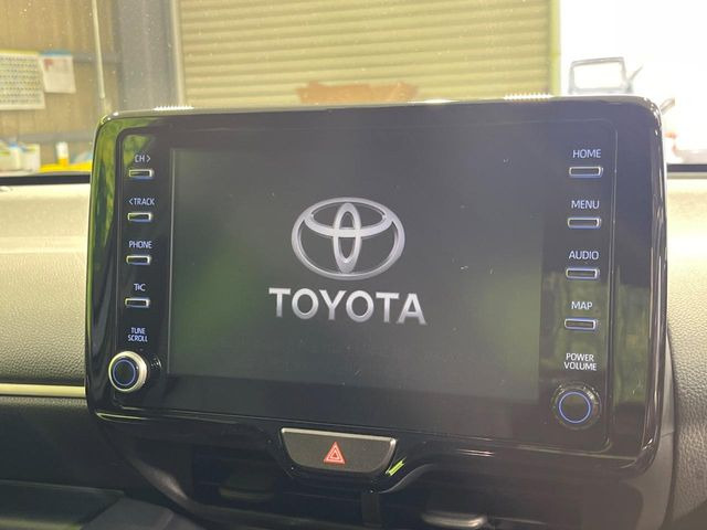 �y����8�^�f�B�X�v���C�I�[�f�B�I�z�������̃X�}�[�g�t�H���ƘA�g���āA�i�r��bluetooth�ł̉��y�Đ����\�ł���f�U�C���͂�����񑀍쐫���ǍD!�ʓr�i�r�@�\�̎�t�����\�ł���