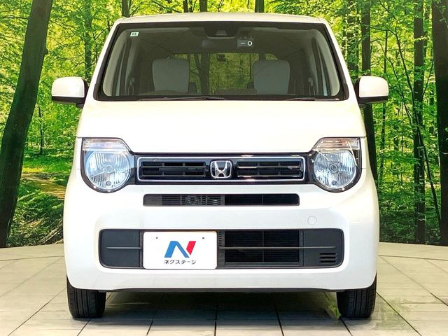 弊社では、全車『修復歴なし』のお車のみ取り扱っております。専任バイヤーによる厳選した仕入れの後、入庫後の車両チェックを行い、ネクステージが認定した高品質な中古車をご提供しております。