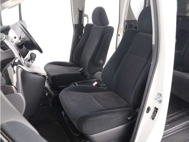 �ǉ��̂��ʐ^�⓮��ȂǁA���[����LINE�ł�����ł��܂�!�C�ɂȂ�_������΂ǂ�Ȃ��Ƃł����X�^�b�t�܂ł��\���t������������