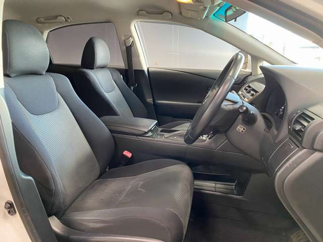 �^�]�Ȃ��L�X�Ƃ��Ă���^�]���₷�������������Ă��܂��������N���[�j���O�����{�ς݂ł��B