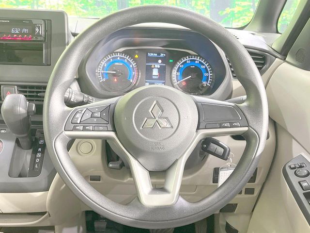 �y�X�e�A�����O�X�C�b�`�z�^�]���A�O������ڐ������炷���ƂȂ��A�I�[�f�B�I���̑��삪�\�ȕ֗��@�\!���S&���K�ȃh���C�u�����o���Ă���܂���