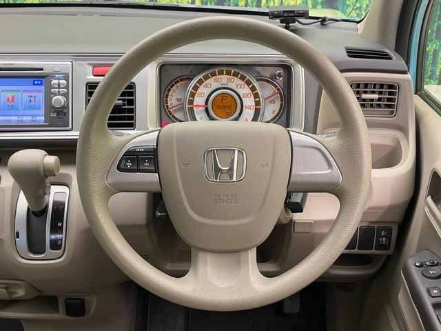 �y�X�e�A�����O�X�C�b�`�z�^�]���A�O������ڐ������炷���ƂȂ��A�I�[�f�B�I���̑��삪�\�ȕ֗��@�\!���S&���K�ȃh���C�u�����o���Ă���܂���