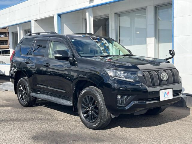 �������x�̃K���X�疌�ŝ����͂������A�㎿�ȃc���E����������B���O����_���J�����؂Ȉ��Ԃ�ی삵�A�F�����E�򉻂�h�~�B�u�e�X�v���b�V���R�[�g�v�A�u�e�v���~�b�T�R�[�g�v���炨�I�т��������܂��B