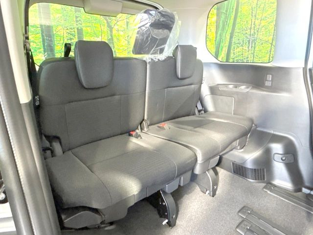 3��ڃV�[�g�͂�������ԗǍD����l�ł��������ƍ����Ē����܂��̂ŁA��l���ł̂��o���������N���N�ł��􂲉Ƒ��ŁA�C�̒m�ꂽ���ԂŁA�h���C�u�ɍs���̂��y���݂ł��ˁ�
