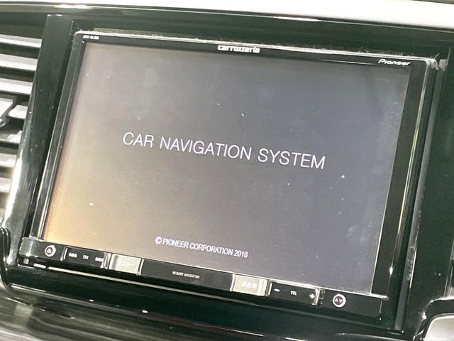 【9型ナビゲーション】使いやすいナビで目的地までしっかり案内してくれます。各種オーディオ再生機能も充実しており、お車の運転がさらに楽しくなります!!