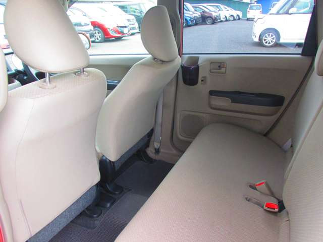 ���邢�x�[�W���n�̓����F���L���������������㕔���Ȃ܂��B�����ɂ���Ƃ肪����A���l�݂�Ȃ������b�N�X���ĉ߂������Ԃł��B�����̒ʋ΂�V���b�s���O�Ȃǂ̂��o���������K�Ɋy���߂܂��BCARGO���