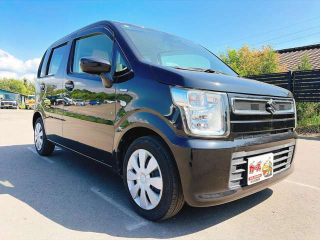 お客様のご予算帯に合わせたお車を常時100台以上取り揃えています!当社のスタッフがお客様のお車選びをしっかりサポートしご提案させていただきます!