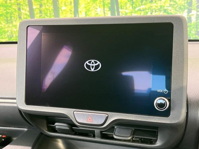 【8インチ ディスプレイオーディオ】大画面のディスプレイはAppleCarPlayやAndroidAutoが利用可能。大きな画面でスマホナビアプリ等が利用いただけます♪