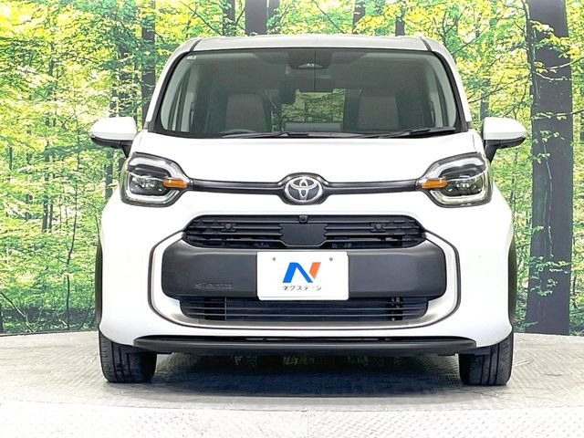 弊社では、全車『修復歴なし』のお車のみ取り扱っております。専任バイヤーによる厳選した仕入れの後、入庫後の車両チェックを行い、ネクステージが認定した高品質な中古車をご提供しております。