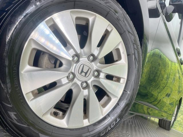 �y�����A���~�z�C�[���z�O�ςɃ}�b�`���������A���~�z�C�[���𑕒����Ă���܂��B�e��ЊO�A���~�z�C�[����A�X�^�b�h���X�^�C�����戵�����Ă���܂��B���񂲑��k����������