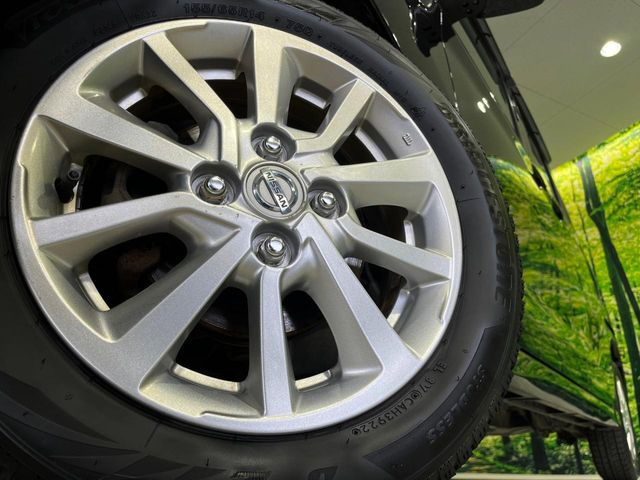 �y����14�C���`�A���~�z�C�[���z�O�ςɃ}�b�`���������A���~�z�C�[���𑕒����Ă���܂��B�e��ЊO�A���~�z�C�[����A�X�^�b�h���X�^�C�����戵�����Ă���܂��B���񂲑��k����������
