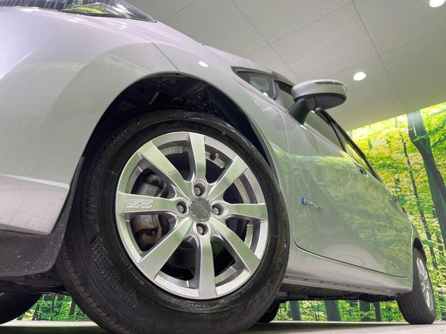 �y15�C���`�A���~�z�C�[���z�O�ςɃ}�b�`�����A���~�z�C�[���𑕒����Ă���܂��B�e��A���~�z�C�[����A�X�^�b�h���X�^�C�����戵�����Ă���܂��B���񂲑��k����������