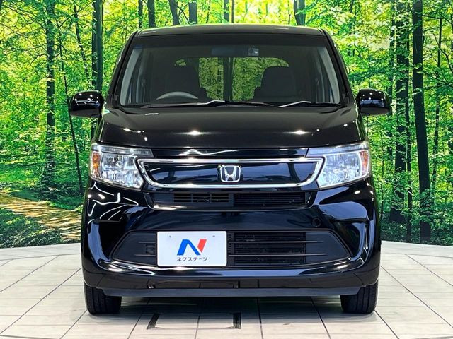 弊社では、全車『修復歴なし』のお車のみ取り扱っております。専任バイヤーによる厳選した仕入れの後、入庫後の車両チェックを行い、ネクステージが認定した高品質な中古車をご提供しております。