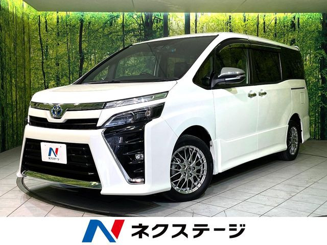 ヴォクシー(トヨタ) 1.8 ハイブリッド ZS 煌III 中古車画像