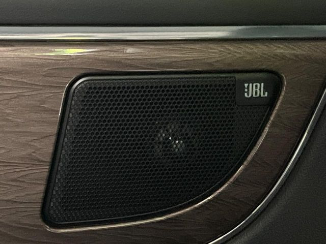 �yJBL�T�E���h�V�X�e���z���x�ȃ`���[�j���O�\�͂����ڂ���Ă���A�������ȉ��y�����y���݂��������܂���