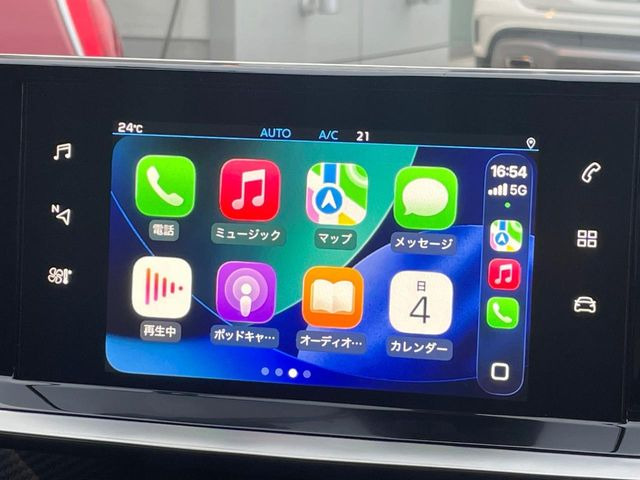 ��Apple Car Play:�X�}�z�Ƃ̗L���ڑ��ŁA�i�r�E�I�[�f�B�I�Đ��ȂǃX�}�z�̃A�v���@�\����ʂł��g����֗��@�\�ł�!