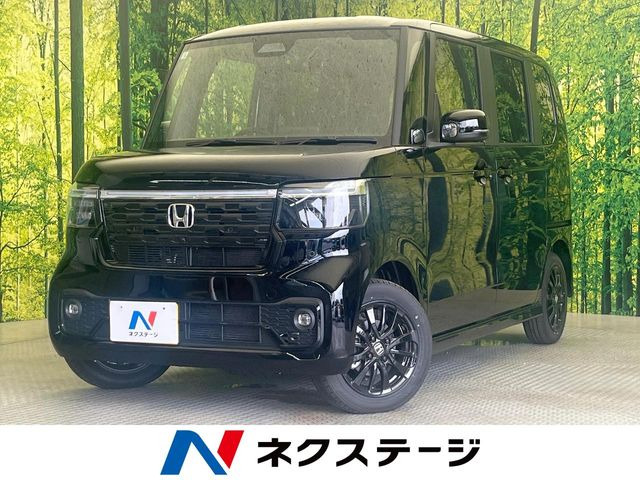 N-BOXカスタム(ホンダ) ブラック スタイル 中古車画像