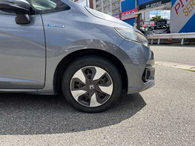 弊社は、お客さまのニーズにお応え出来るよう、豊富な車種を取り揃えております。お乗り換えの際も、是非、よろしくお願いいたします。