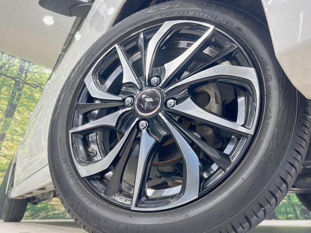 �y15�C���`�A���~�z�C�[���z�O�ςɃ}�b�`�����A���~�z�C�[���𑕒����Ă���܂��B�e��A���~�z�C�[����A�X�^�b�h���X�^�C�����戵�����Ă���܂��B���񂲑��k����������