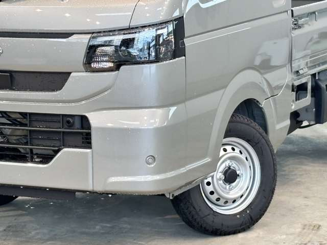 ���X�̓W���Ԃ̂قƂ�ǂ��A�{�B���d������s���Ă���܂�!�����̃T�r�����Ȃ��A�R���f�B�V�������ǍD�ł�!���l�i���ł�����薳�ʂ��Ȃ��A���񋟂ł���M���M���̉��i�ł��񋟂����Ă��������Ă���܂���