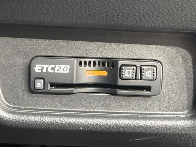 【ETC】高速道路の料金所をストレスなく通過!話題のスポットやサービスエリアに多い「スマートIC」利用時は必須のアイテムです。当店でセットアップを実施、ご納車当日からすぐにご利用いただけます!