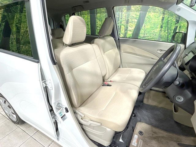 �^�]�Ȃ܂��ɂ͏\���ȃX�y�[�X������A�啿�ȕ��ł��������^�]���Ă�����������ł��B
