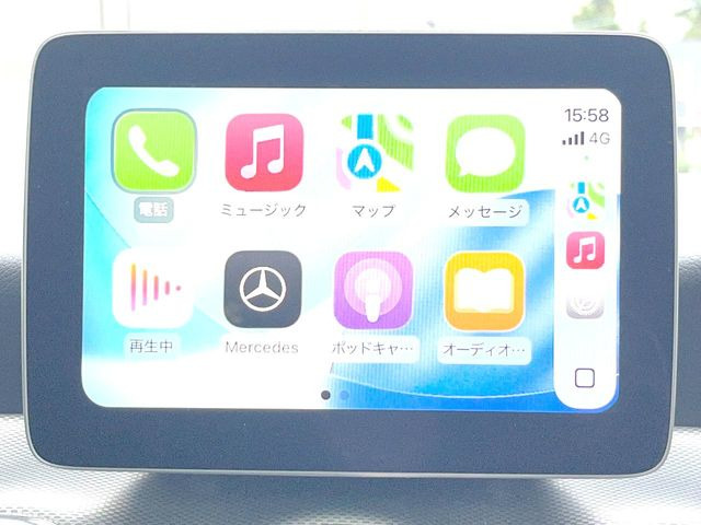 ��Apple Car Play:�X�}�z�Ƃ̗L���ڑ��ŁA�i�r�E�I�[�f�B�I�Đ��ȂǃX�}�z�̃A�v���@�\����ʂł��g����֗��@�\�ł�!