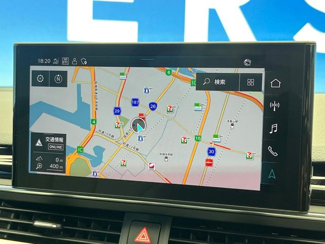 ●純正ナビ:一体感のあるナビは、高級感ある車内を演出してくれます。オーディオ機能も充実しておりますので、運転もより楽しめます♪