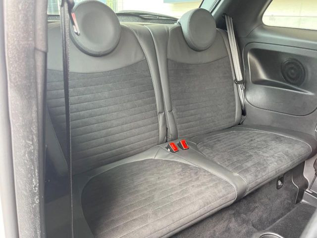���㕔���Ȃ̓L���C�ȏ�Ԃł��B
