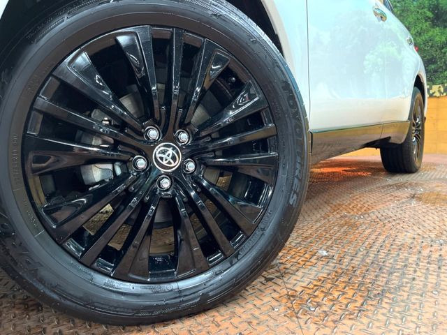 トヨタ ハリアー 2.5 ハイブリッド Z レザーパッケージ ナイトシェード