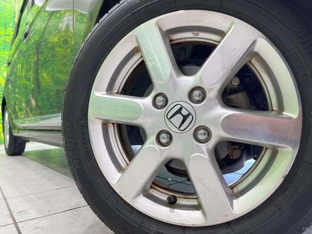 �y����14�C���`�A���~�z�C�[���z�O�ςɃ}�b�`���������A���~�z�C�[���𑕒����Ă���܂��B�e��ЊO�A���~�z�C�[����A�X�^�b�h���X�^�C�����戵�����Ă���܂��B���񂲑��k����������