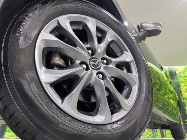 �y����15�C���`�A���~�z�C�[���z�O�ςɃ}�b�`���������A���~�z�C�[���𑕒����Ă���܂��B�e��ЊO�A���~�z�C�[����A�X�^�b�h���X�^�C�����戵�����Ă���܂��B���񂲑��k����������