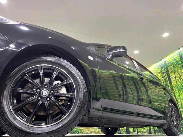 �y16�C���`�A���~�z�C�[���z�O�ςɃ}�b�`�����A���~�z�C�[���𑕒����Ă���܂��B�e��A���~�z�C�[����A�X�^�b�h���X�^�C�����戵�����Ă���܂��B���񂲑��k����������