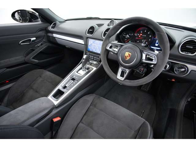 GTS�C���e���A�ɉ����AGTS��p�����Ƃ���PASM�A�����u���[�L�V�X�e���A�X�|�[�c�G�L�]�[�X�g�V�X�e��(�u���b�N�X�|�[�c�e�[���p�C�v)�A�X�|�[�c�N���m�p�b�P�[�W�����ڂ���Ă���܂��B