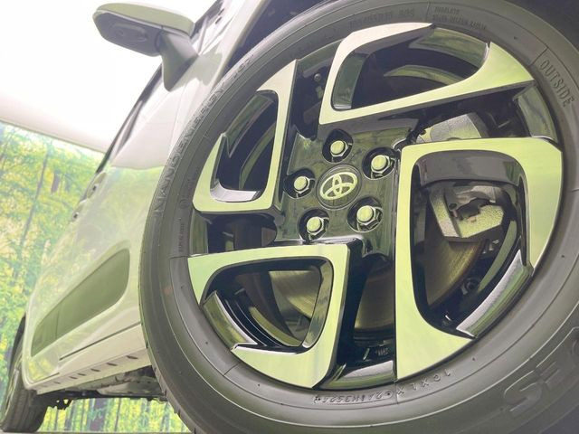 �y�����I�v�V����15�C���`�A���~�z�C�[���z�����I�v�V�����z�C�[���𑕒��B���s���\�̌���ɉ����A�O�ς����X�^�C���b�V���ɂȂ��Ă��܂��B