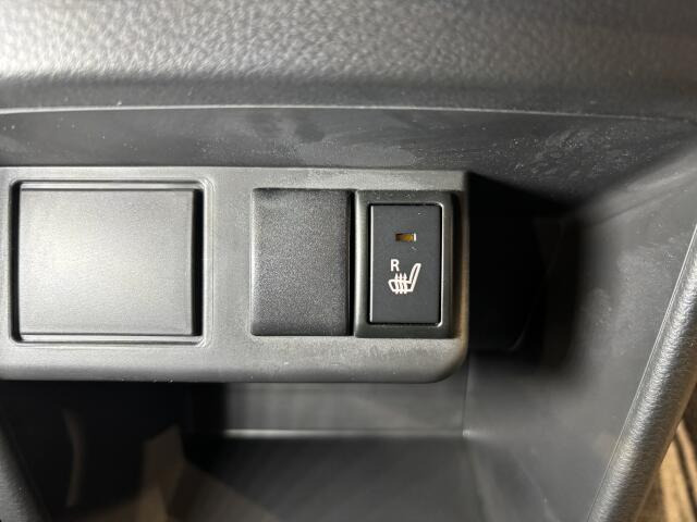 この物件は展示場配置の関係上、ストックヤード保管車両のため、店舗に展示しておりません。現車確認を希望される場合は、事前にご連絡をお願いいたします。