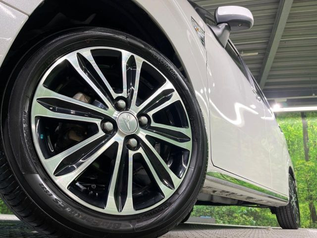 �y����15�C���`�A���~�z�C�[���z�O�ςɃ}�b�`���������A���~�z�C�[���𑕒����Ă���܂��B�e��ЊO�A���~�z�C�[����A�X�^�b�h���X�^�C�����戵�����Ă���܂��B���񂲑��k����������