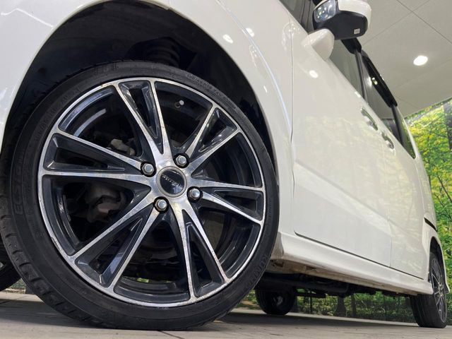 �y16�C���`�A���~�z�C�[���z�O�ςɃ}�b�`�����A���~�z�C�[���𑕒����Ă���܂��B�e��A���~�z�C�[����A�X�^�b�h���X�^�C�����戵�����Ă���܂��B���񂲑��k����������